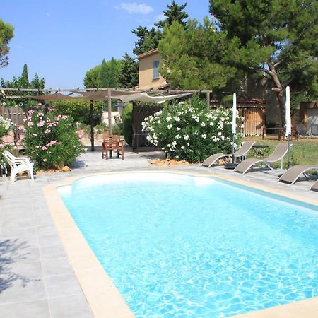 Villa Lamathye à Aramon Extérieur photo