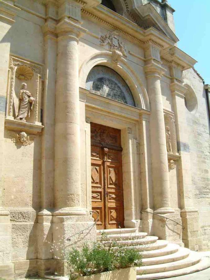 Villa Lamathye à Aramon Extérieur photo